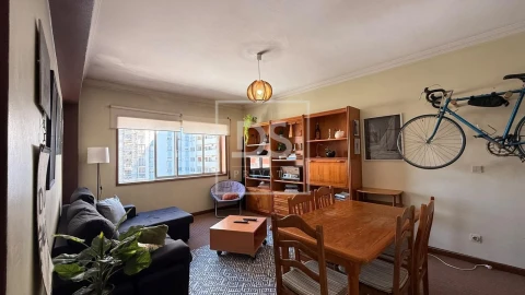 Apartamento T1 para Venda em Póvoa de Varzim, Beiriz e Argivai