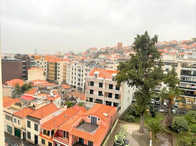 Apartamento T2 para Arrendamento em Funchal (Santa Luzia) Foto 29