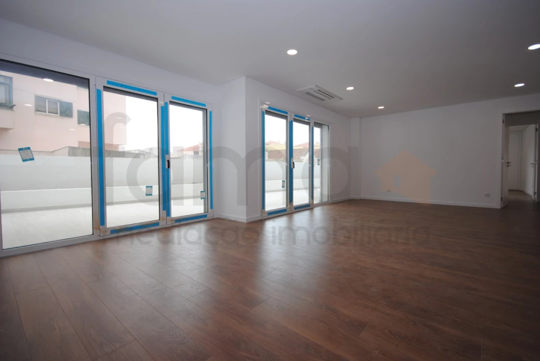 Apartamento T3 para Venda em Cascais e Estoril Foto 12