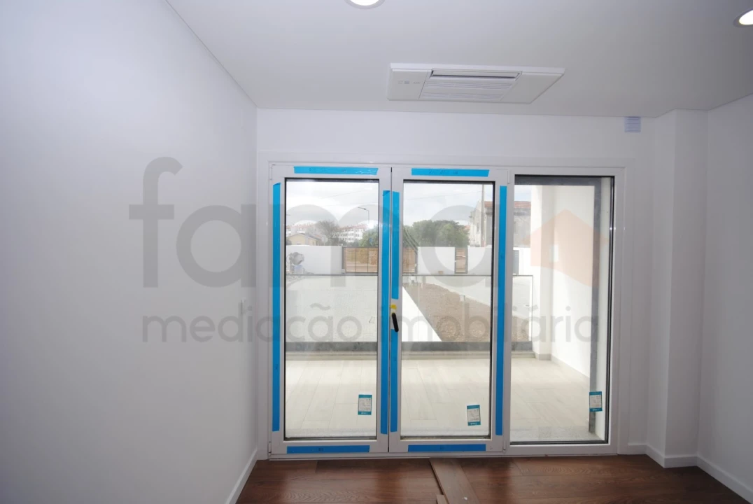 Apartamento T3 para Venda em Cascais e Estoril Foto 23