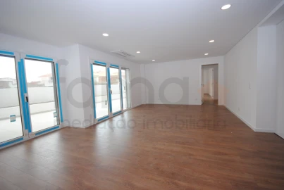 Apartamento T3 para Venda em Cascais e Estoril
