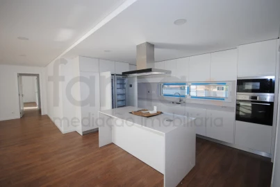 Apartamento T3 para Venda em Cascais e Estoril
