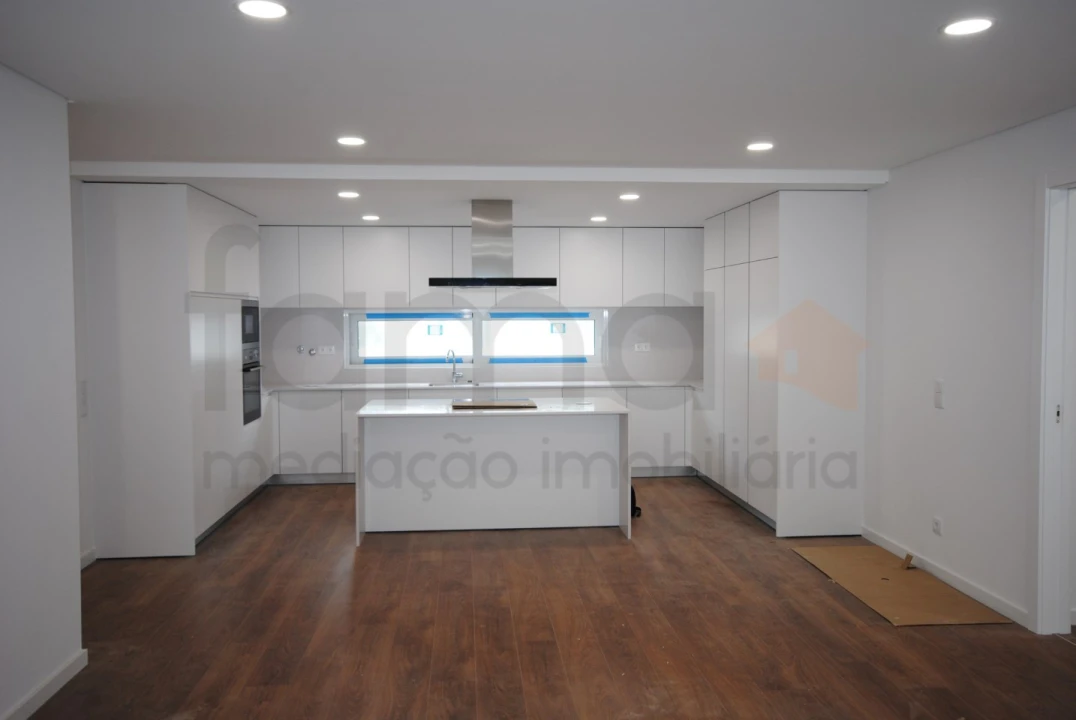 Apartamento T2 para Venda em Cascais e Estoril Foto 18