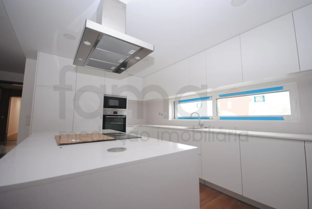 Apartamento T2 para Venda em Cascais e Estoril Foto 22
