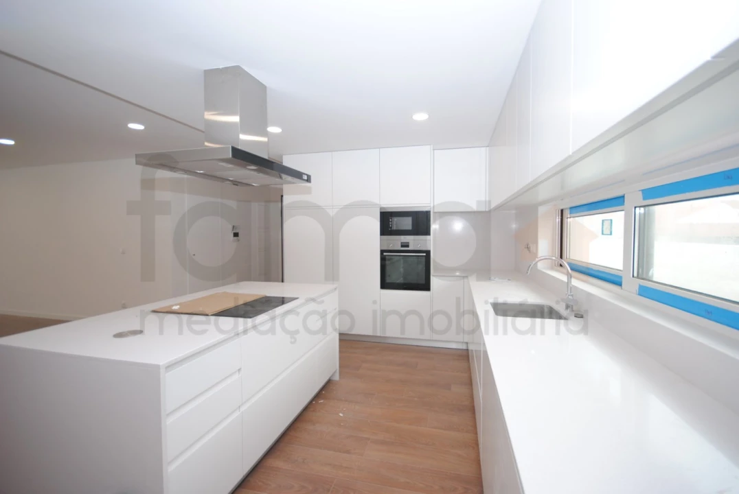 Apartamento T2 para Venda em Cascais e Estoril Foto 27