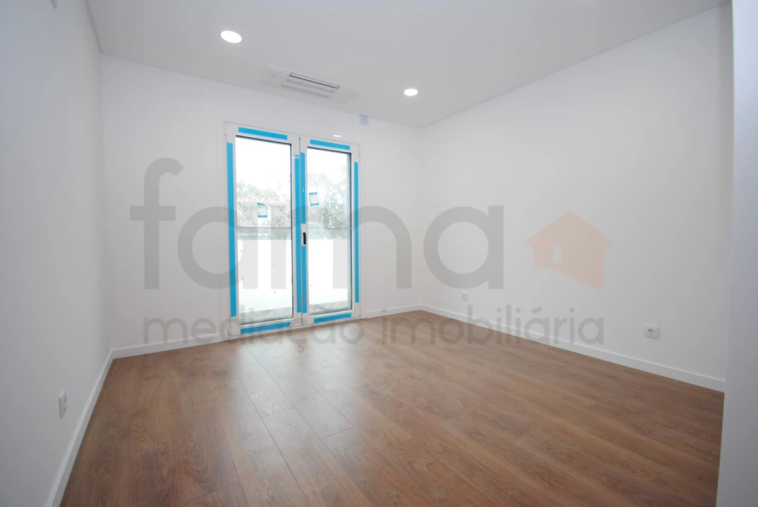 Apartamento T2 para Venda em Cascais e Estoril Foto 36