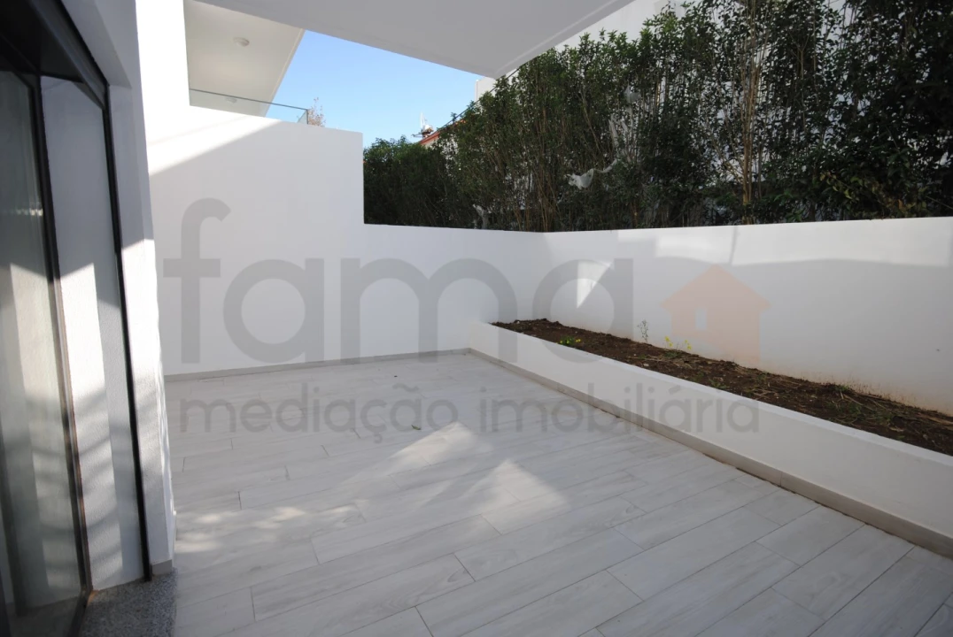 Apartamento T2 para Venda em Cascais e Estoril Foto 49