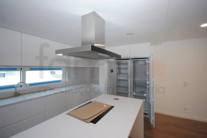 Apartamento T2 para Venda em Cascais e Estoril
