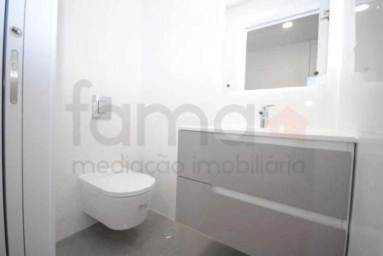 Apartamento T2 para Venda em Cascais e Estoril Foto 43