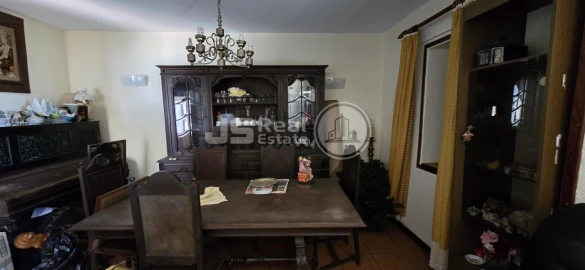 Moradia para Venda em Funchal (Santa Maria Maior)