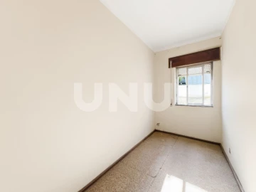 Moradia T4 para Venda em Alenquer (Santo Estêvão e Triana)