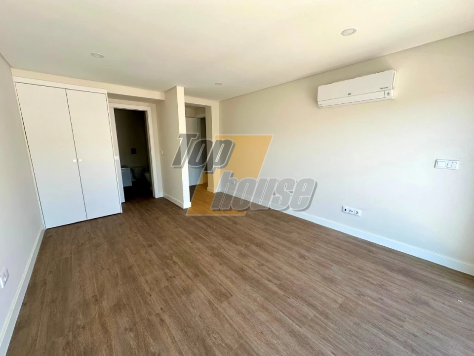 Apartamento T2 para Arrendamento em Costa da Caparica Foto 16