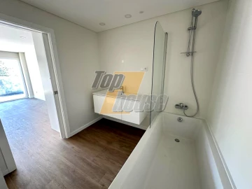 Apartamento T2 para Arrendamento em Costa da Caparica