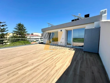 Apartamento T2 para Arrendamento em Costa da Caparica