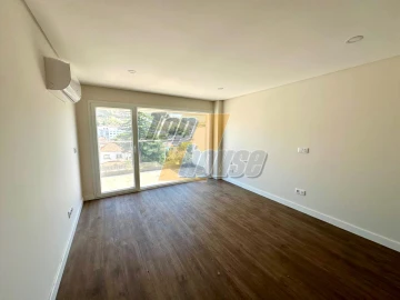 Apartamento T2 para Arrendamento em Costa da Caparica