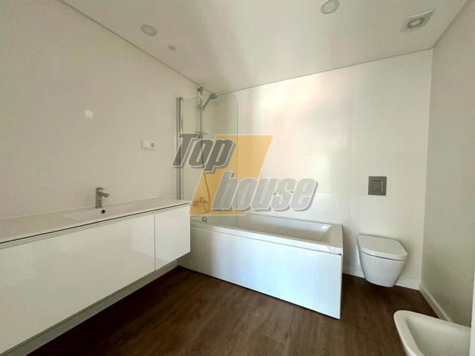 Apartamento T2 para Arrendamento em Costa da Caparica Foto 13