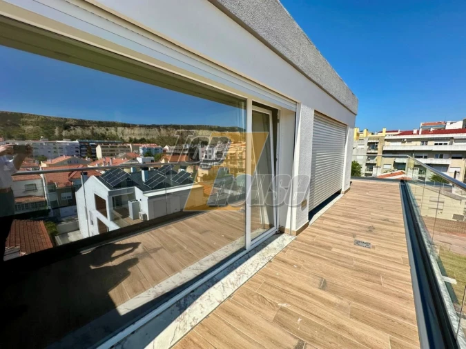 Apartamento T2 para Arrendamento em Costa da Caparica Foto 22