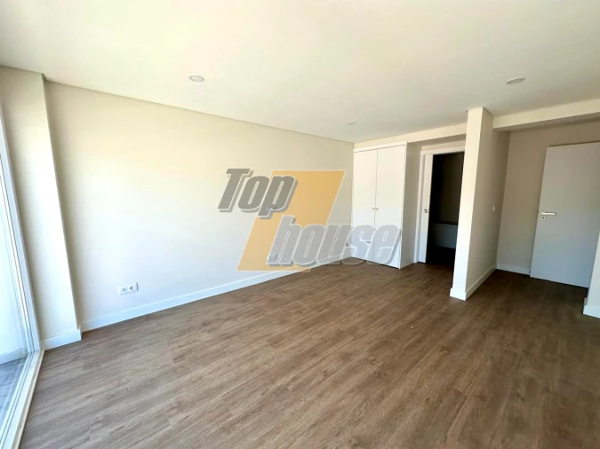 Apartamento T2 para Arrendamento em Costa da Caparica Foto 23