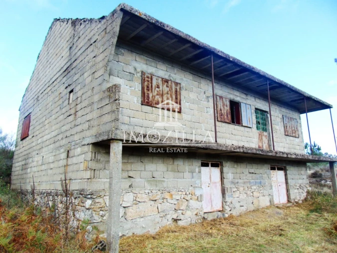 Terreno para Venda em Vila Chã Foto 4