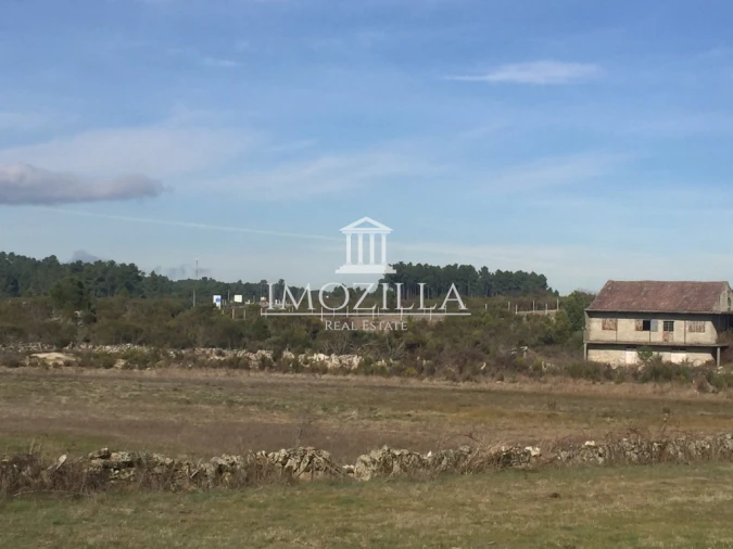 Terreno para Venda em Vila Chã Foto 11