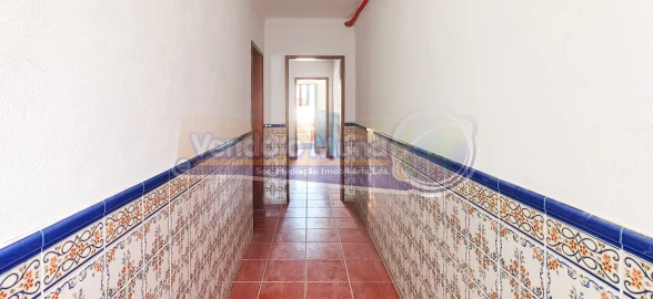 Moradia T1 para Venda em Cabeção
