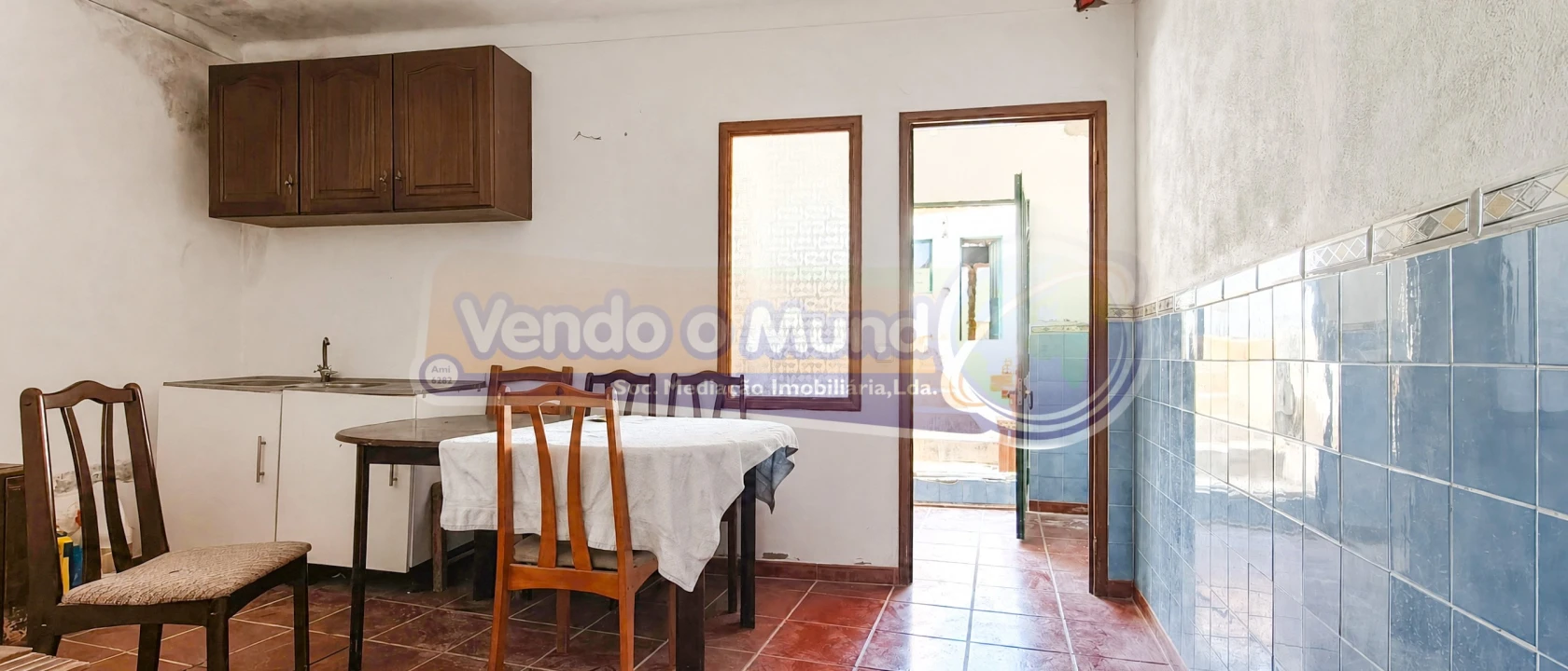 Moradia T1 para Venda em Cabeção Foto 5