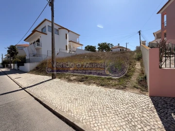 Terreno para Venda em Samora Correia