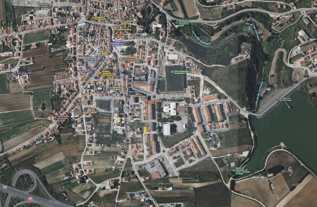 Terreno para Venda em Atouguia da Baleia Foto 1
