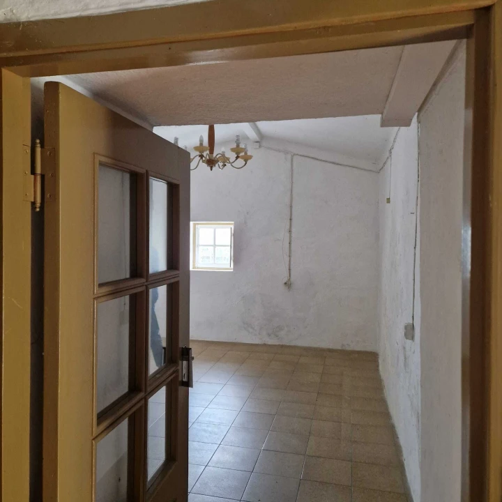 Quinta T2 para Venda em Urra Foto 18