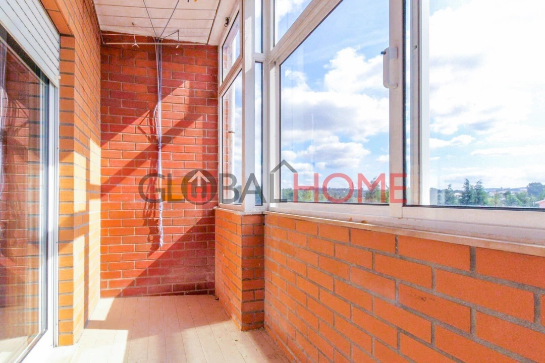 Apartamento T3 para Venda em Cidade da Maia Foto 17