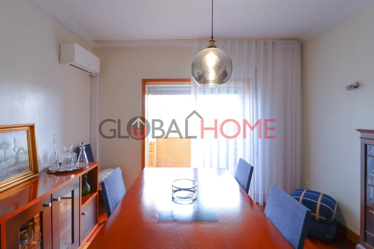 Apartamento T3 para Venda em Cidade da Maia Foto 4