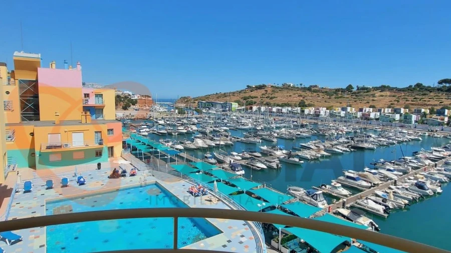 Apartamento T2 para Venda em Albufeira e Olhos de Água