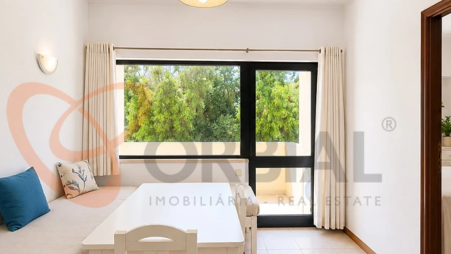 Apartamento T1 para Venda em Albufeira e Olhos de Água