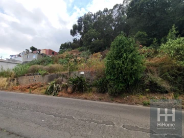 Terreno para Venda em Caniço