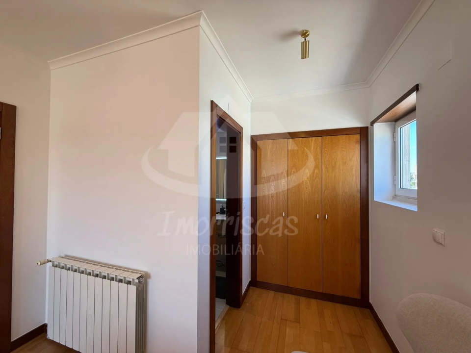 Apartamento T2 para Venda em Vialonga Foto 14