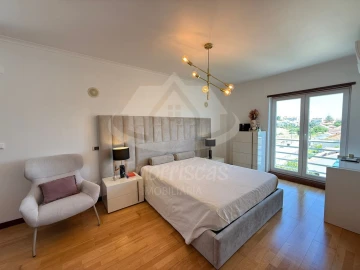 Apartamento T2 para Venda em Vialonga