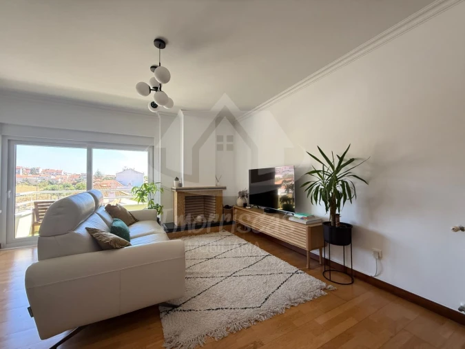 Apartamento T2 para Venda em Vialonga Foto 3