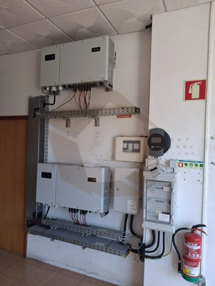 Armazém para Venda em Touguinha e Touguinhó Foto 16