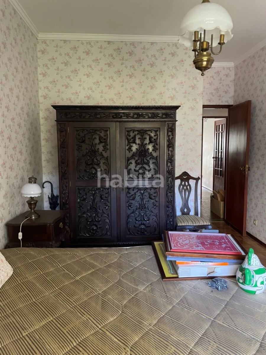Apartamento T4 para Venda em Carcavelos e Parede Foto 23