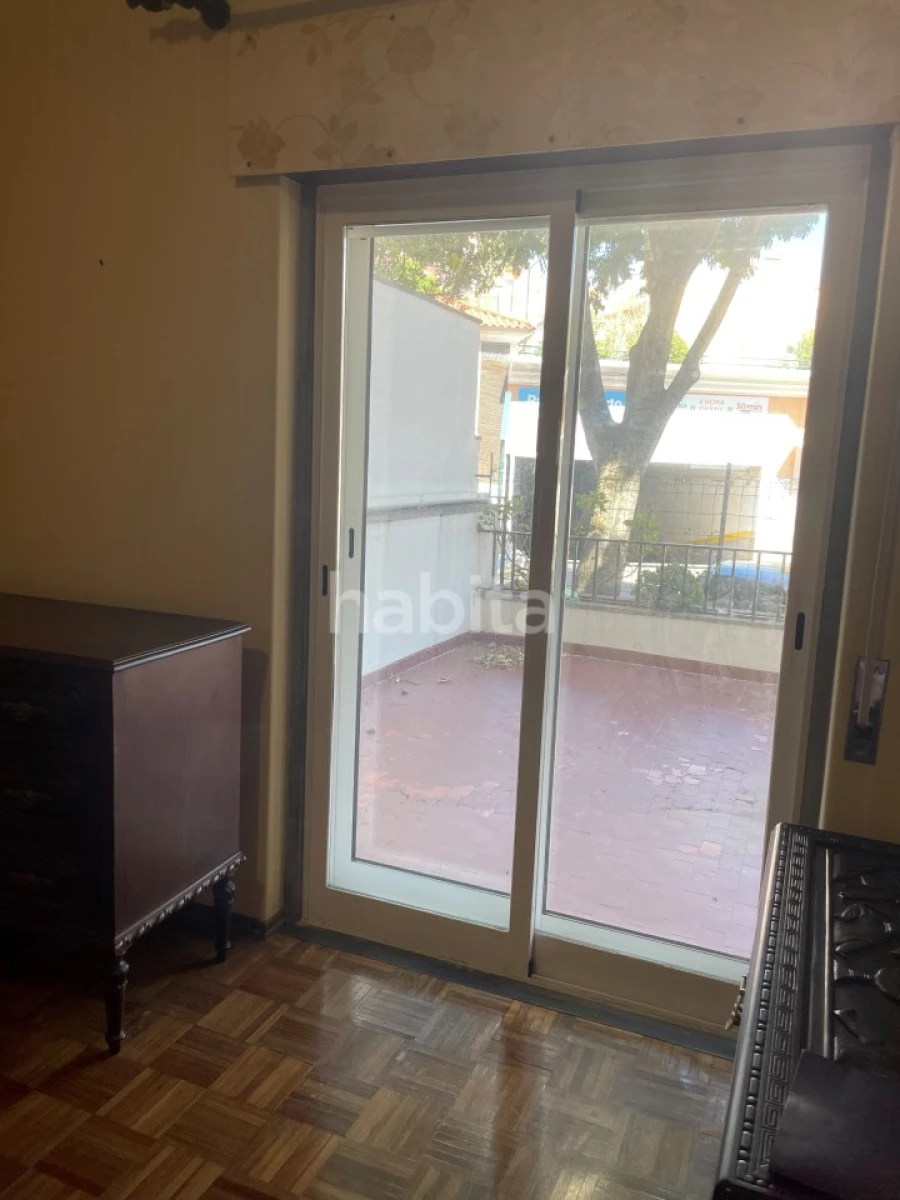 Apartamento T4 para Venda em Carcavelos e Parede Foto 25
