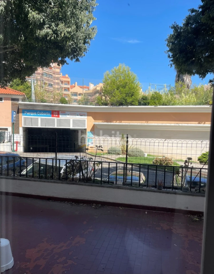 Apartamento T4 para Venda em Carcavelos e Parede Foto 20