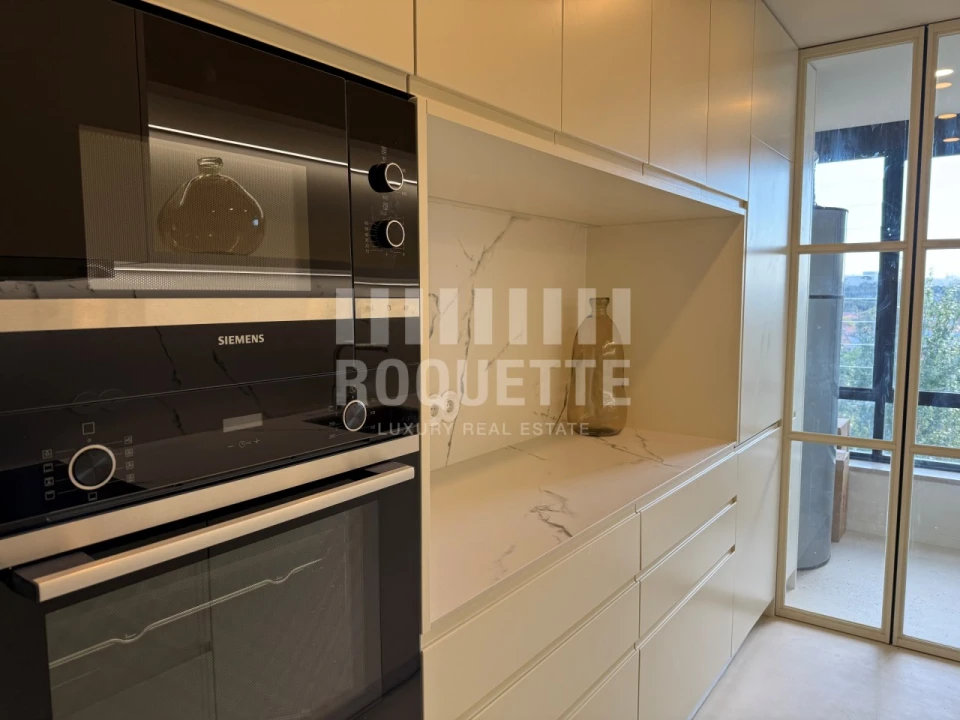 Apartamento T3 para Venda em Aldoar, Foz do Douro e Nevogilde Foto 12