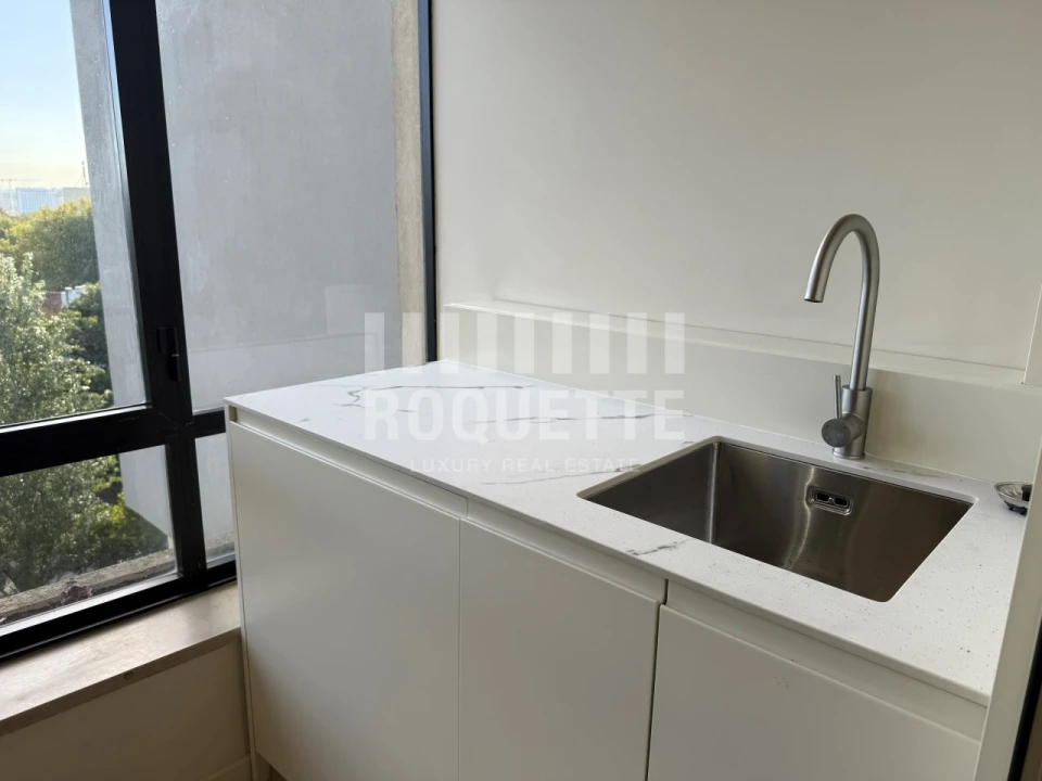 Apartamento T3 para Venda em Aldoar, Foz do Douro e Nevogilde Foto 6