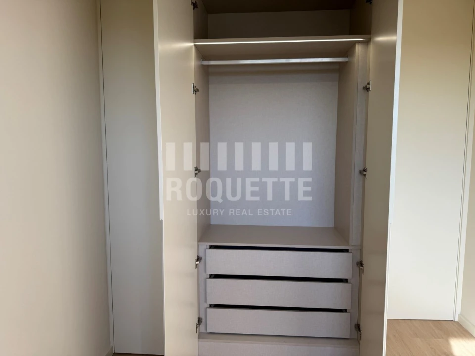 Apartamento T3 para Venda em Aldoar, Foz do Douro e Nevogilde Foto 16