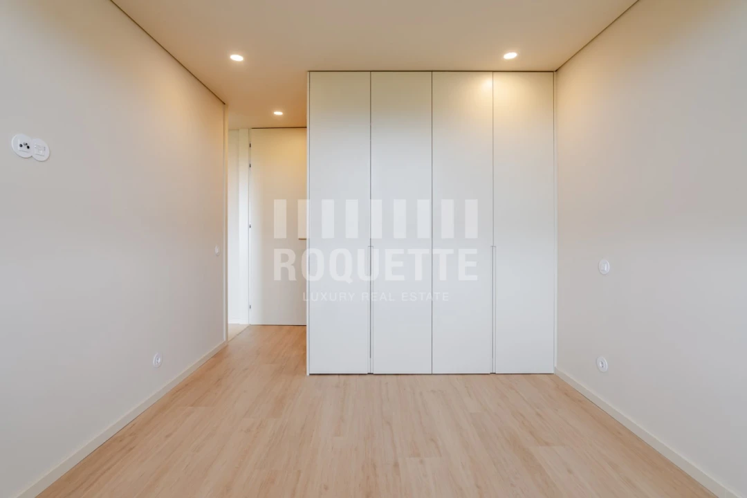 Apartamento T3 para Venda em Aldoar, Foz do Douro e Nevogilde Foto 14