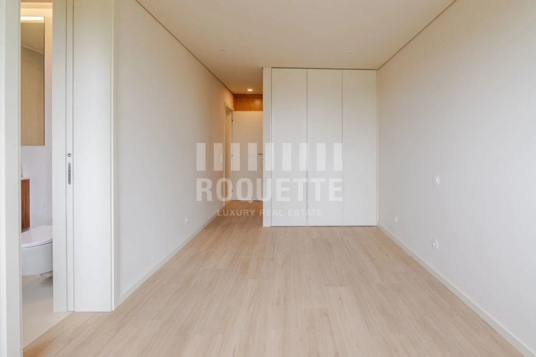 Apartamento T3 para Venda em Aldoar, Foz do Douro e Nevogilde Foto 32
