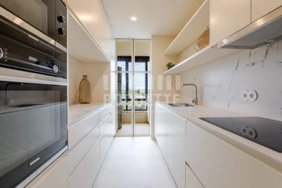 Apartamento T3 para Venda em Aldoar, Foz do Douro e Nevogilde