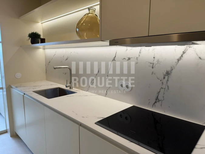 Apartamento T3 para Venda em Aldoar, Foz do Douro e Nevogilde Foto 2