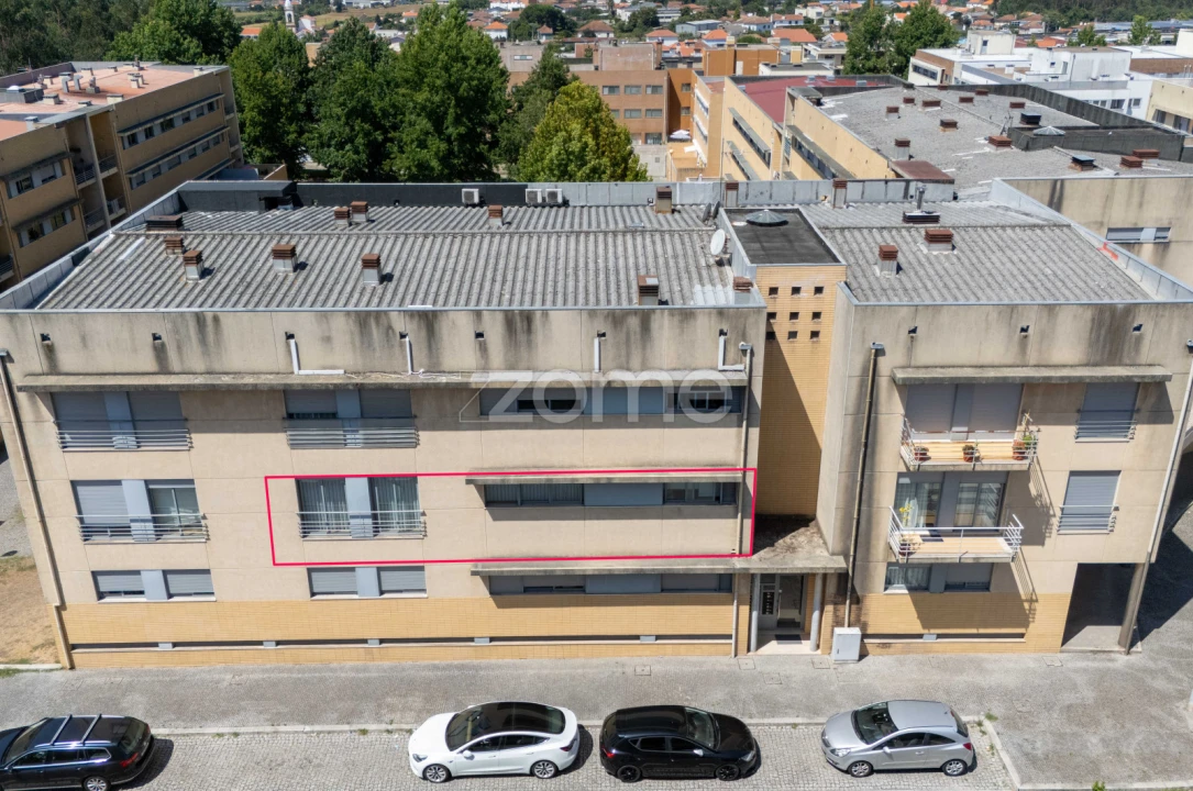 Apartamento T2 para Venda em Nogueira e Silva Escura Foto 15