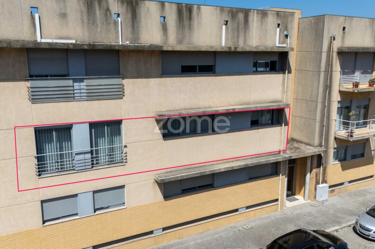Apartamento T2 para Venda em Nogueira e Silva Escura Foto 2